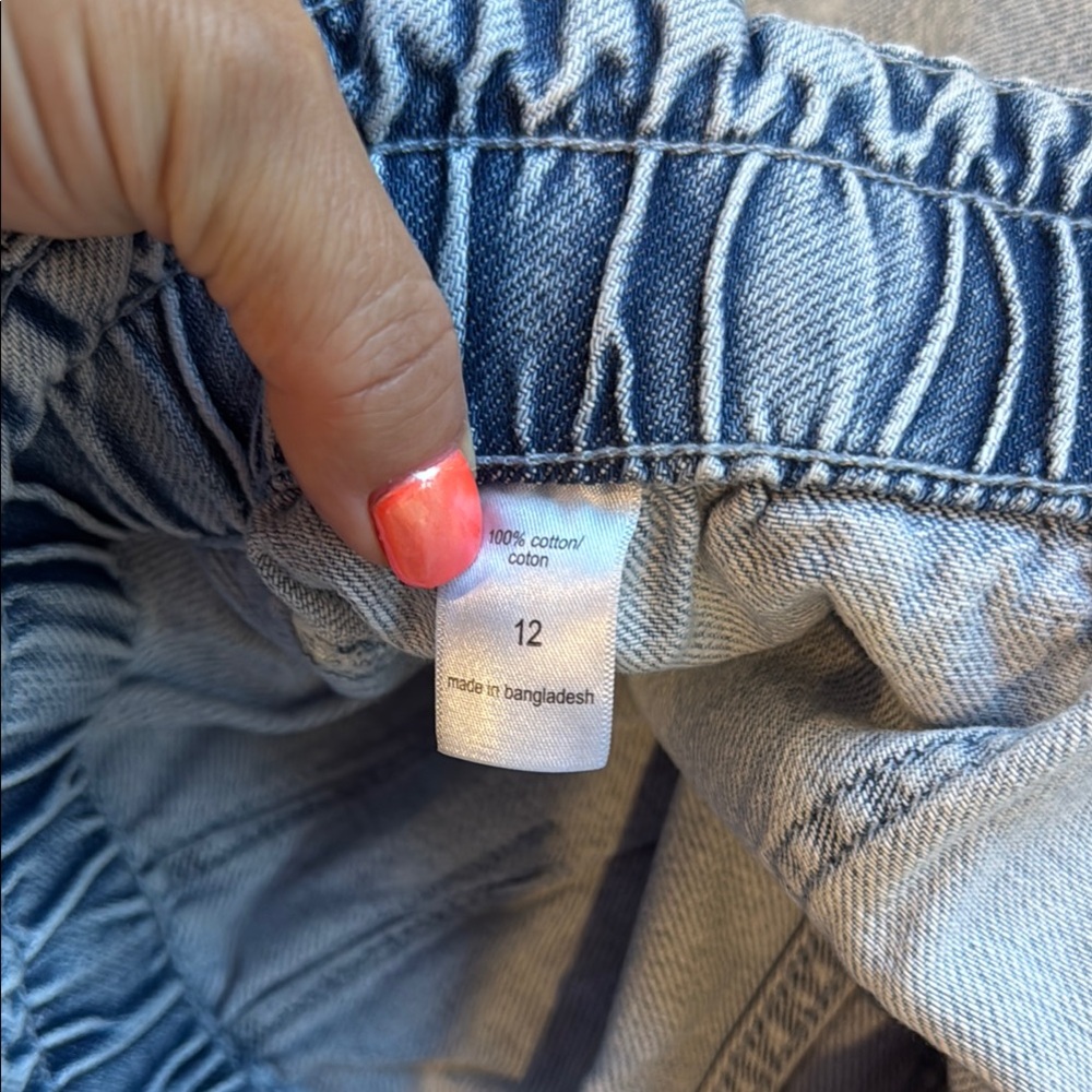 NWOT - Maurices Blue Jean Shorts Classic Denim Style - Picture 4 of 6
